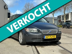 Volvo V50 - 2.4 Kinetic Airco/Cruise Trekhaak Nap