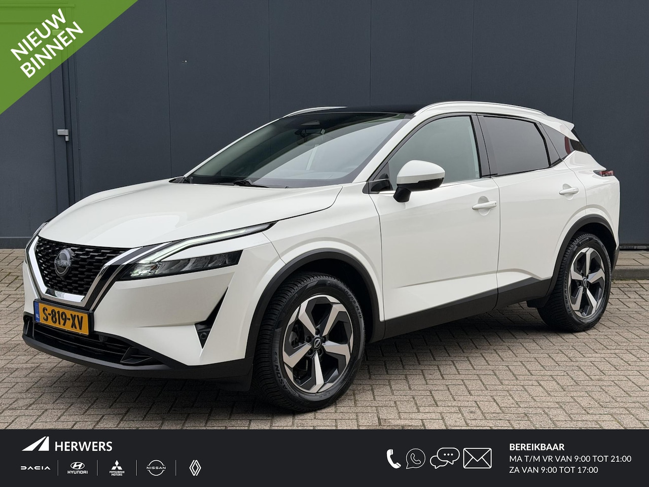 Nissan Qashqai - 1.3 MHEV N-Connecta / Trekhaak (1400 KG Trekgewicht) / All Season Banden / Dode Hoek Detec - AutoWereld.nl