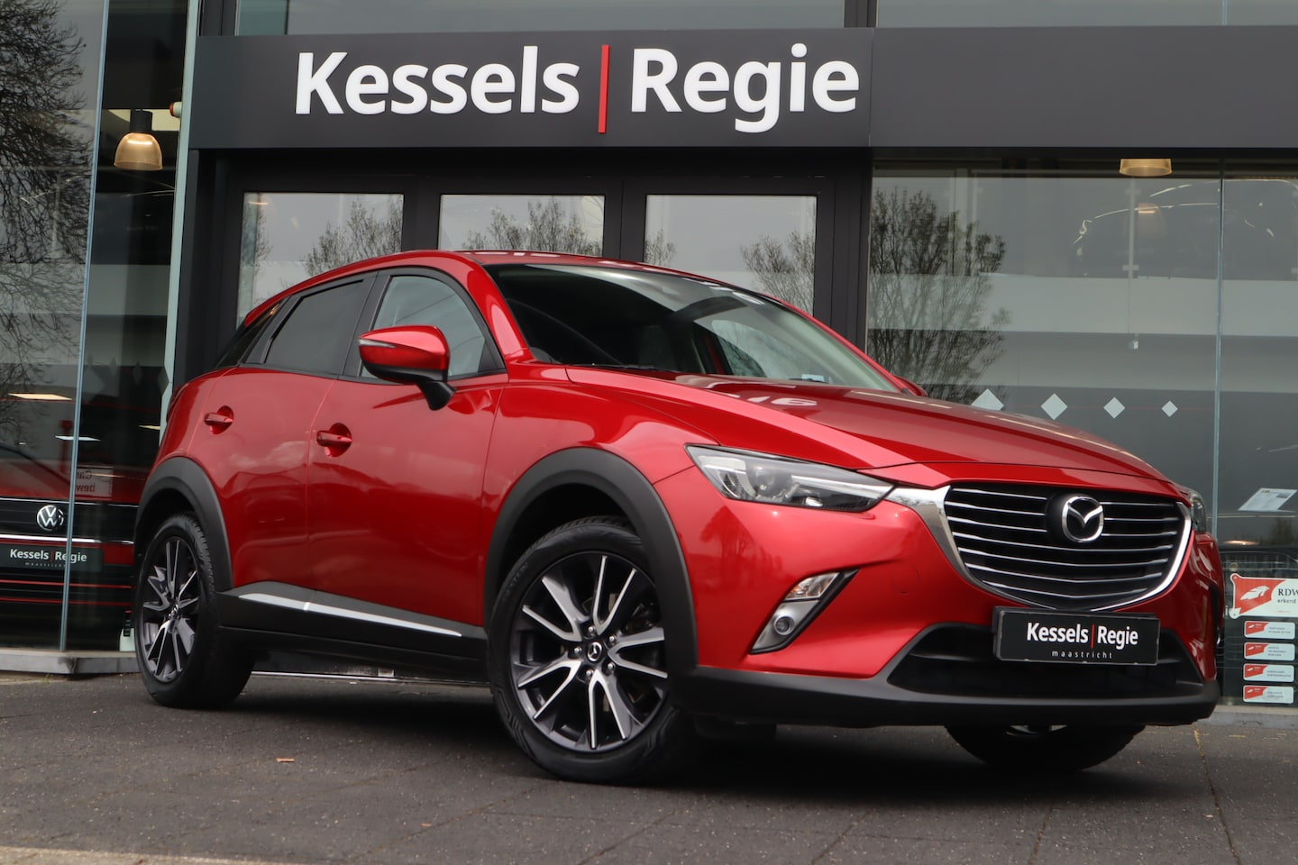 Mazda CX-3 - 2.0 SkyActiv-G 120 GT-M Keyless Camera Leer Navi BLIS Stoelverwarming 18” - AutoWereld.nl