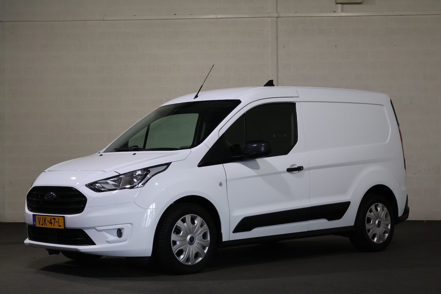 Ford Transit Connect - 1.0 Ecoboost L1 Trend 1.0 Ecoboost L1 Trend - AutoWereld.nl