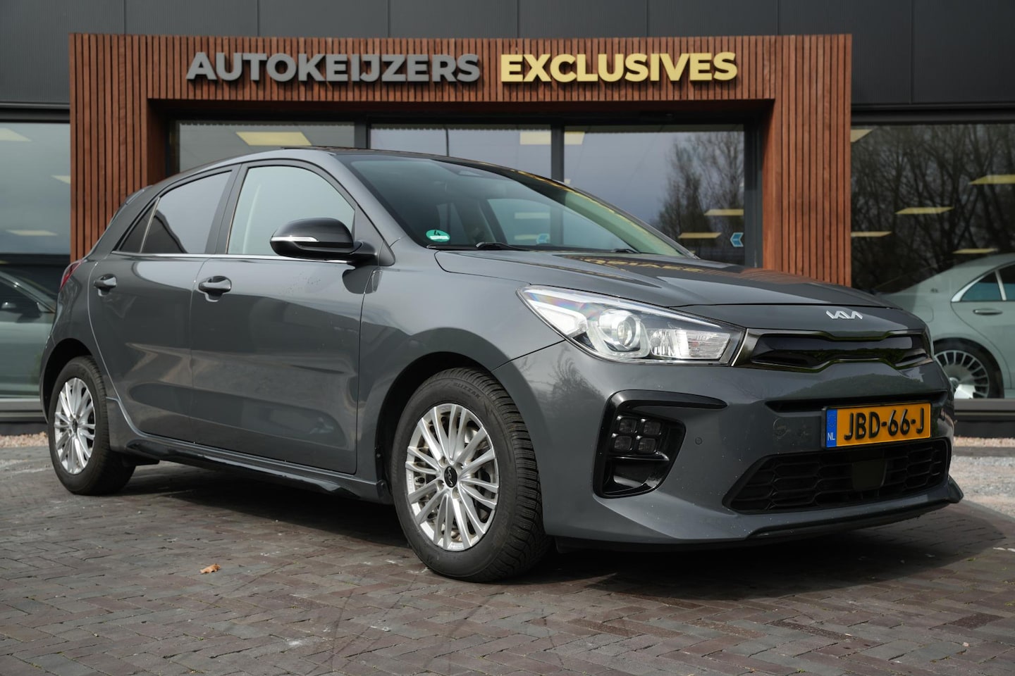 Kia Rio - 1.0 T-GDi MHEV DynamicLine Schuifdak GT Line Airco Clima Cruise Leer/Stof - AutoWereld.nl