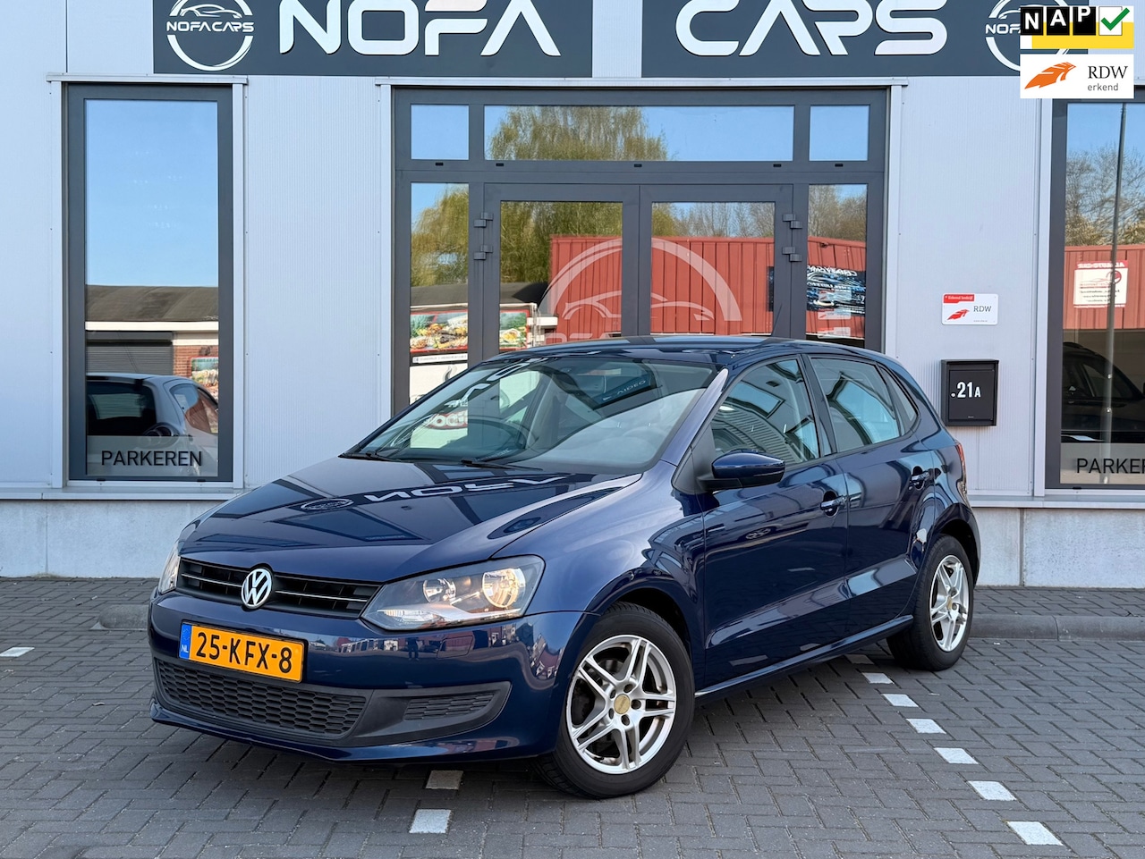 Volkswagen Polo - 1.4-16V Comfortline|Stoelverwarmig|Navi|Nap - AutoWereld.nl