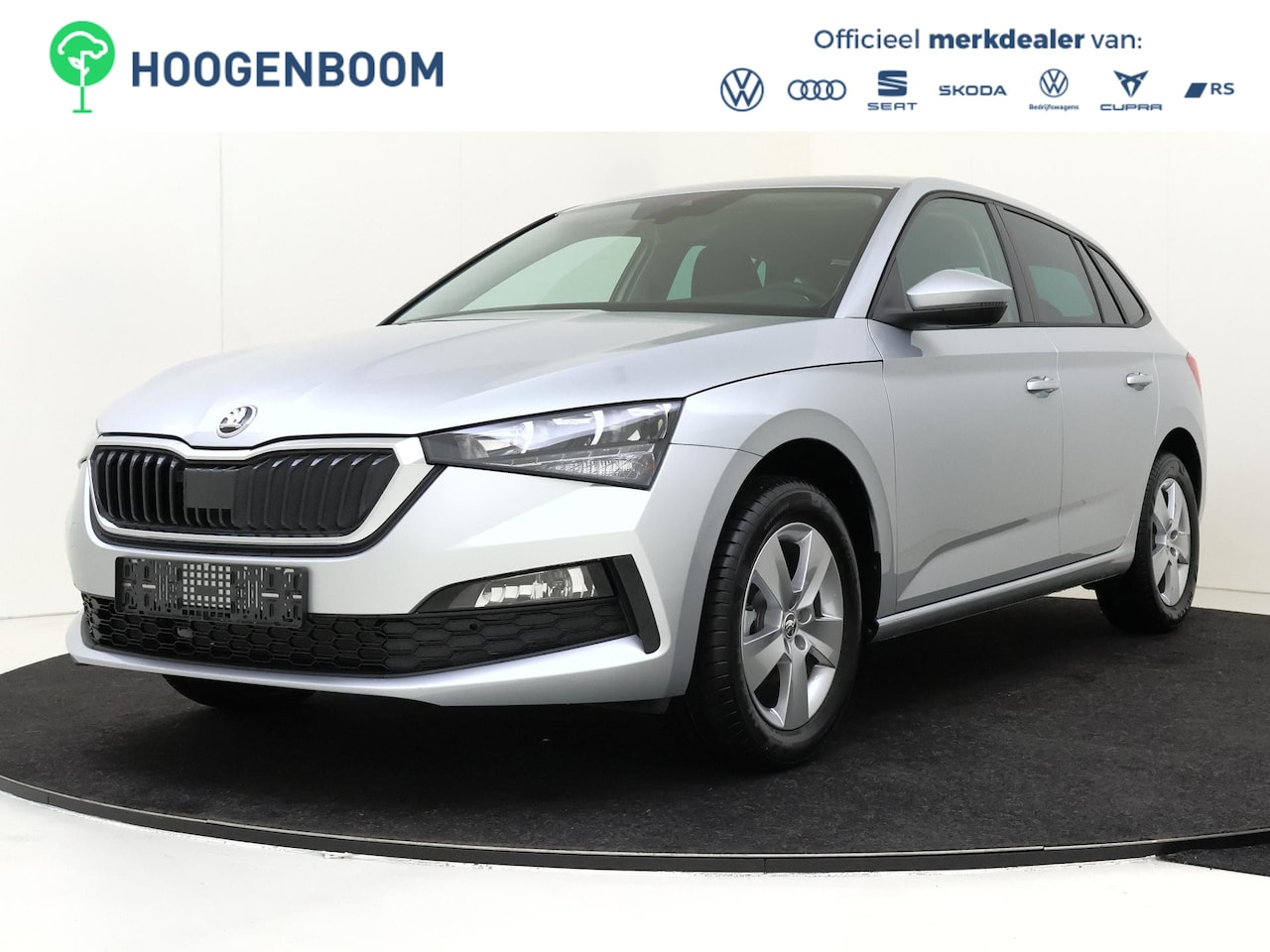 Skoda Scala - 1.0 TSI Ambition | CarPlay | Airco | Cruise control | Lane- en frontassist | Bluetooth | P - AutoWereld.nl