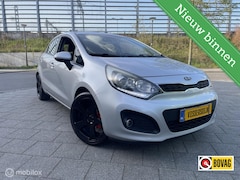 Kia Rio - 1.2 CVVT Super Pack | Airco | Sportvelgen | Met APK