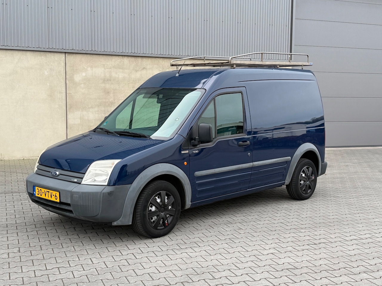 Ford Transit Connect - T230L 1.8 TDCi T230L 1.8 TDCi - AutoWereld.nl