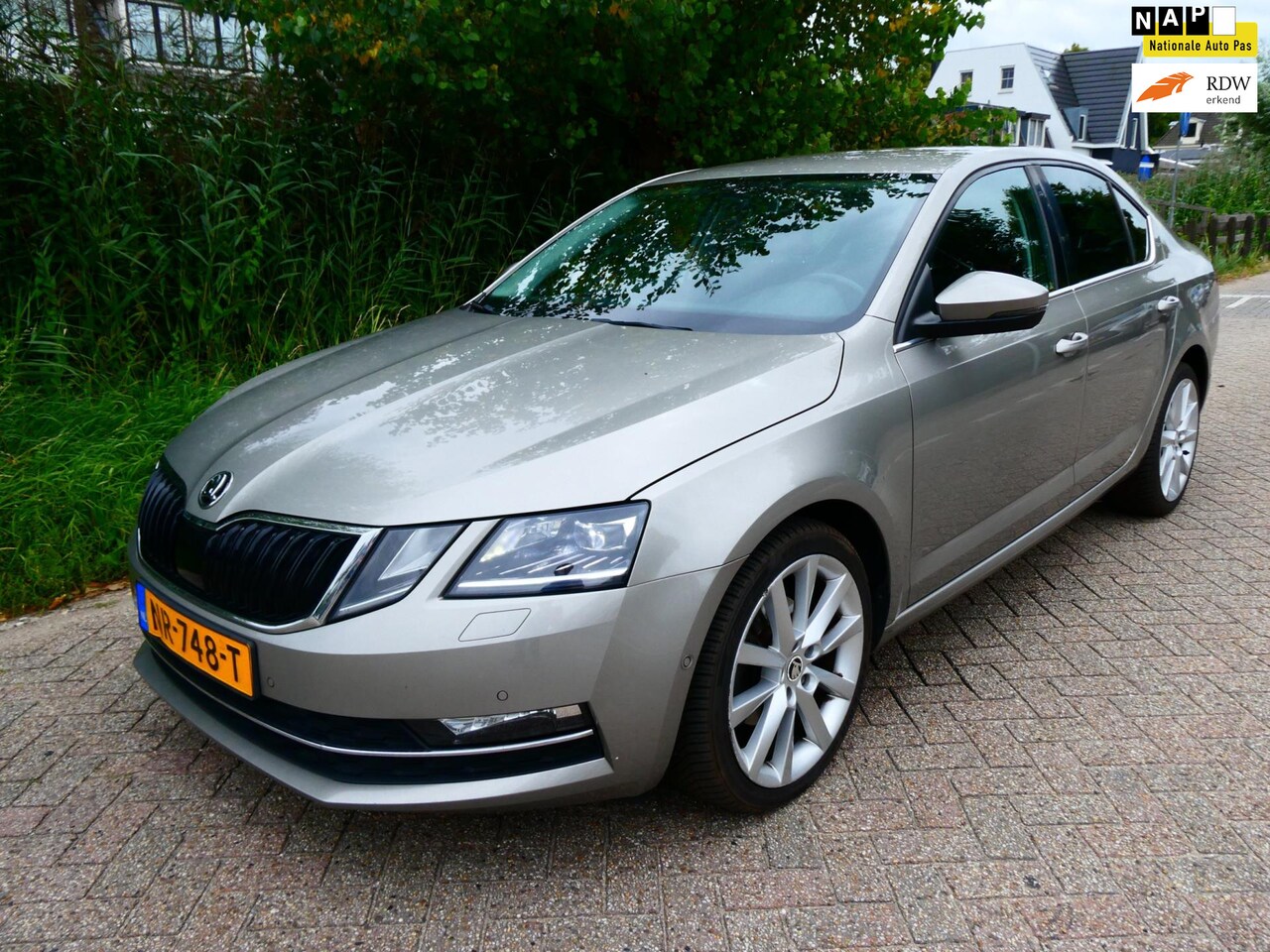 Skoda Octavia - 1.0 TSI 116pk Style Automaat 2e eig. Navi PDC Xenon Historie - AutoWereld.nl