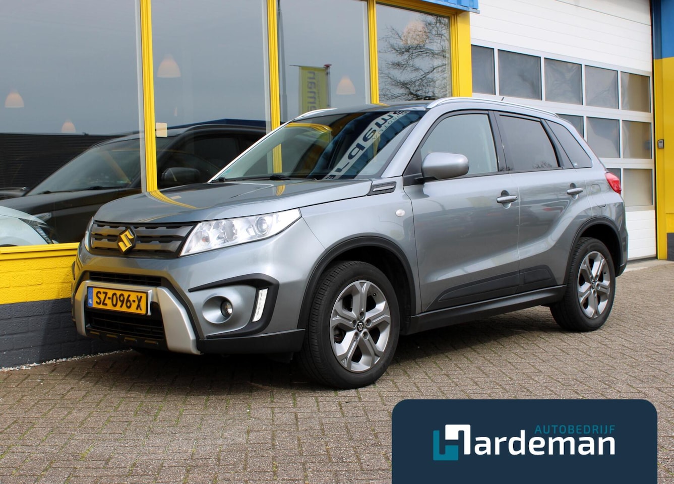 Suzuki Vitara - 1.6 Exclusive Navi Carplay Cruise - AutoWereld.nl