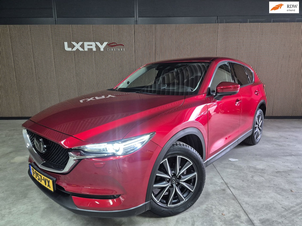 Mazda CX-5 - 2.5 SkyActiv-G 194 Sportive | Clima| Headup | 360 Camera | Navi | Stoelverwarming | - AutoWereld.nl