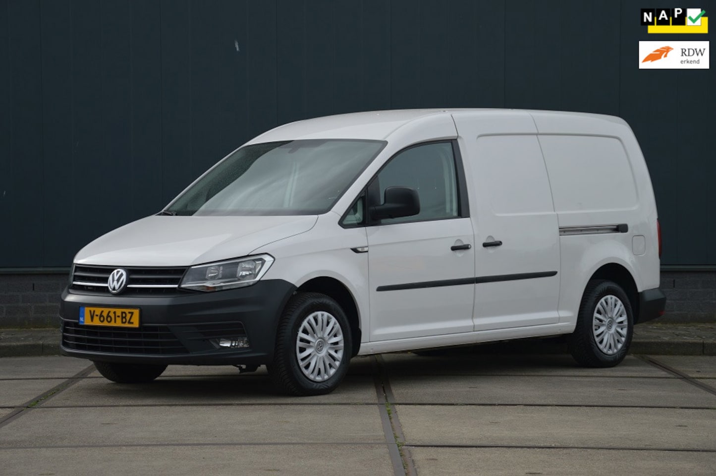 Volkswagen Caddy Maxi - 2.0 TDI L2H1 BMT Comfortline Euro 6 - AutoWereld.nl