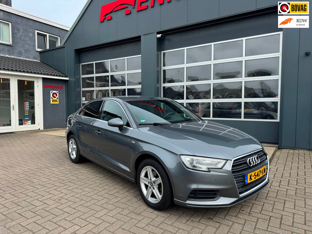 Audi A3 Limousine - 1.6 TDI Pro Line S / Cruise / Xenon Led / Trekhaak . - AutoWereld.nl