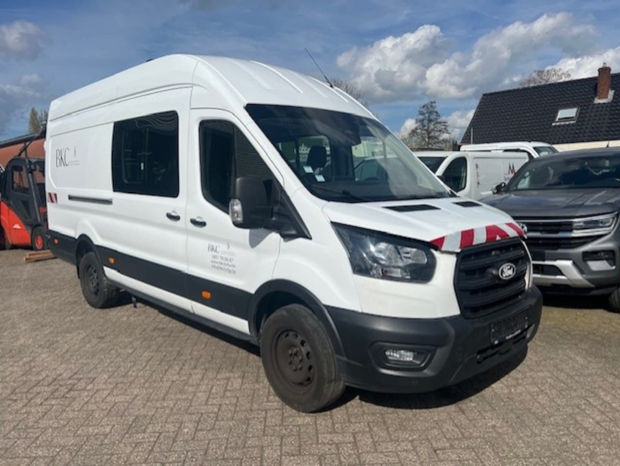 Ford Transit - 350 2.0 TDCI 120kw DC 6p L3H2 RWD AIRCO KLIMA RADIO EURO6 - AutoWereld.nl