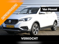 MG ZS - EV Luxury 45 kWh Panoramadak | Leder | Stoelverwarming | Achteruitrijcamera | Navigatie |