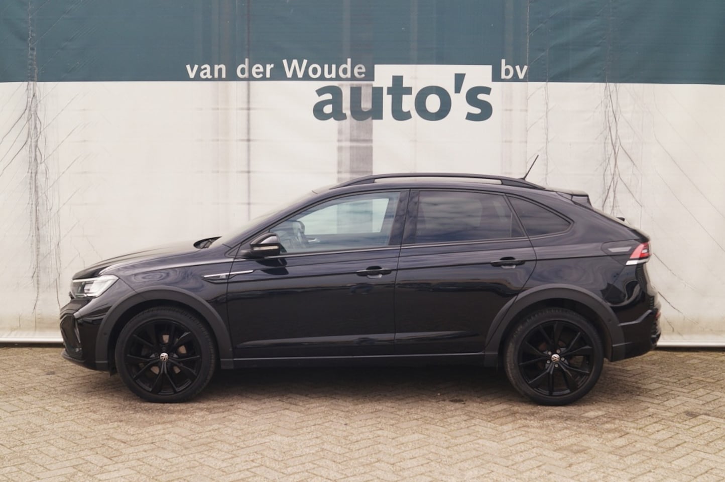 Volkswagen Taigo - 1.0 TSI 110pk R-Line Business -NAVI-ECC-CAM-DIGI- - AutoWereld.nl