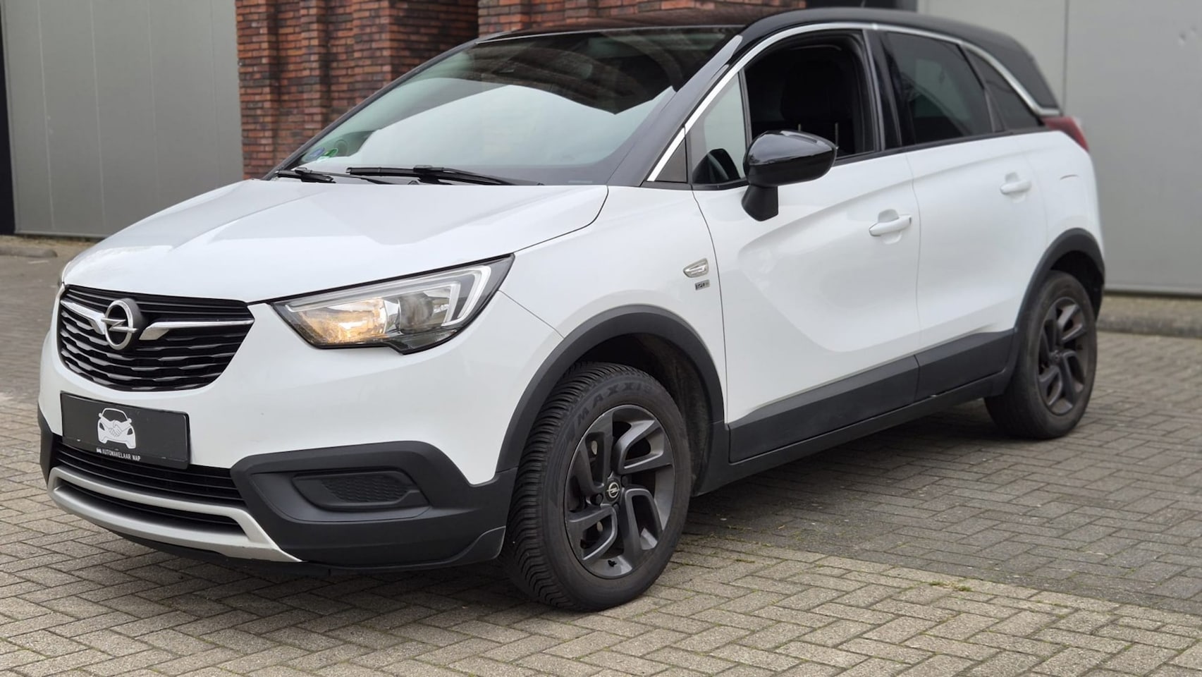 Opel Crossland X - 1.2 Turbo 120 Jaar Edition / Distributiriem V.V. / Luxe uitvoering / 4 nieuwe banden / - AutoWereld.nl