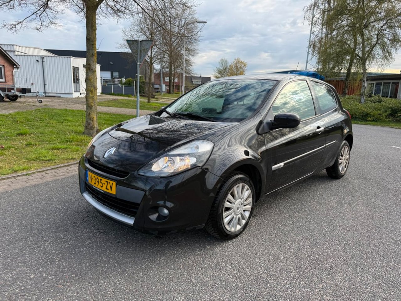 Renault Clio - 1.2 Night & Day - AutoWereld.nl