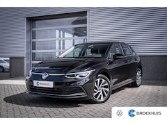 Volkswagen Golf - 1.4 eHybrid Style | Achteruitrijcamera | Comfortstoel(en) | Cruise control adaptief met St