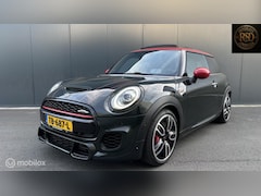 MINI John Cooper Works - 2.0