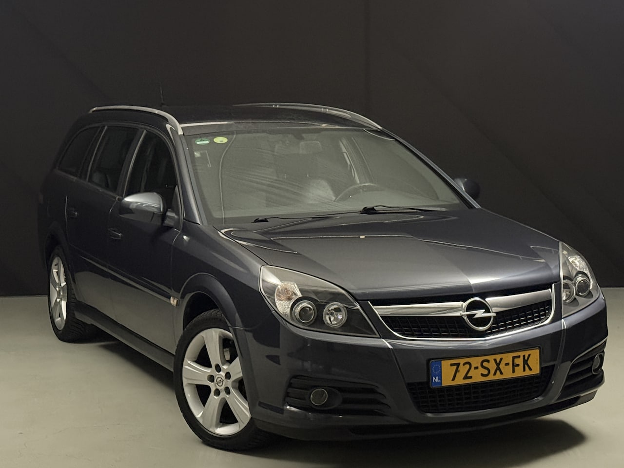 Opel Vectra Wagon - 1.8-16V Business LEER*GROOTSCHERM* - AutoWereld.nl