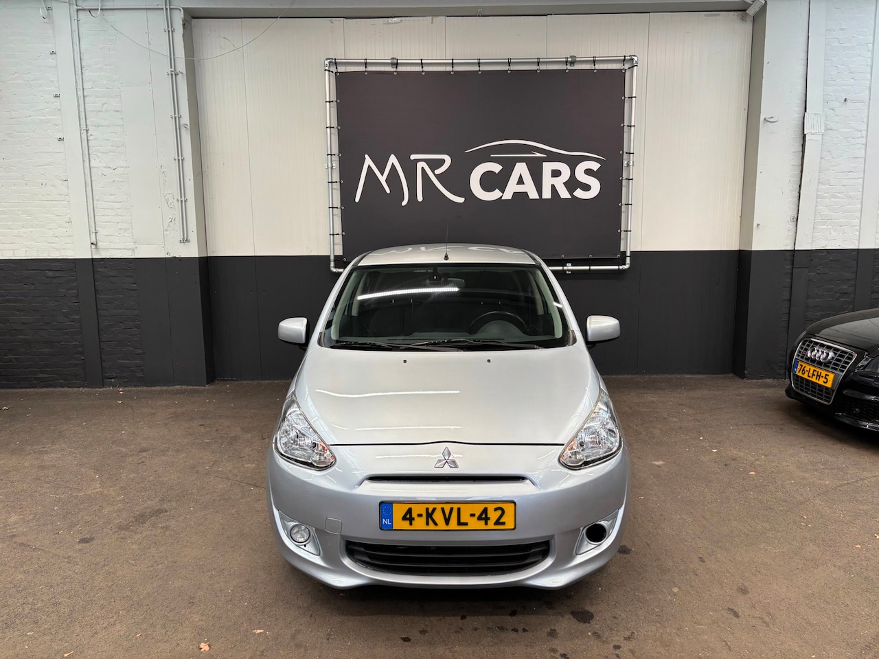 Mitsubishi Space Star - 1.2 Intense Automaat Airco - AutoWereld.nl