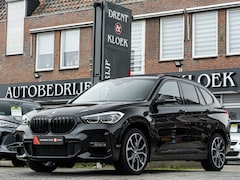 BMW X1 - xDrive20i High Exe M-Sport PANO 19 INCH HARMAN KARDON HUD CAMERA SHADOW