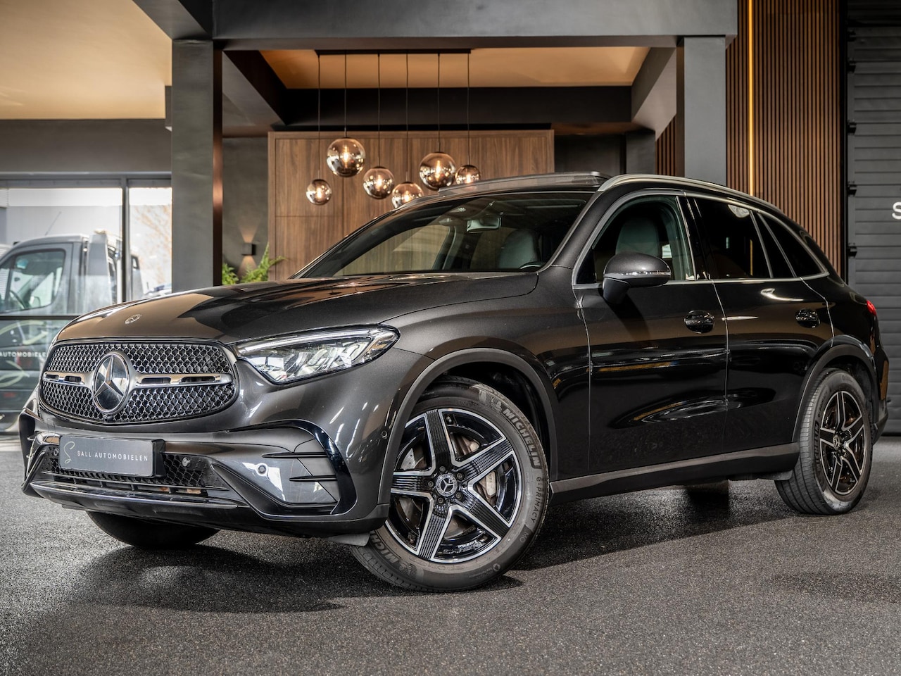 Mercedes-Benz GLC-klasse - 200 4MATIC AMG Line Pano|Amg|360 - AutoWereld.nl