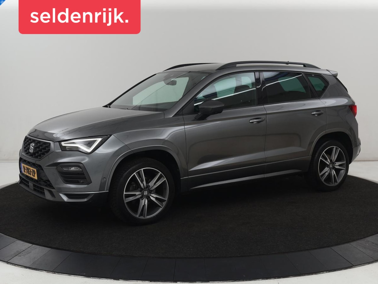 SEAT Ateca - 1.5 TSI FR Intense | Leder | Trekhaak | Stoelverwarming | Adaptive cruise | Standkachel | - AutoWereld.nl