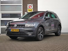 Volkswagen Tiguan - 1.5 TSI ACT Highline UNIEK| Nieuwstaat| 1e Eigenaar| Dealer onderhouden