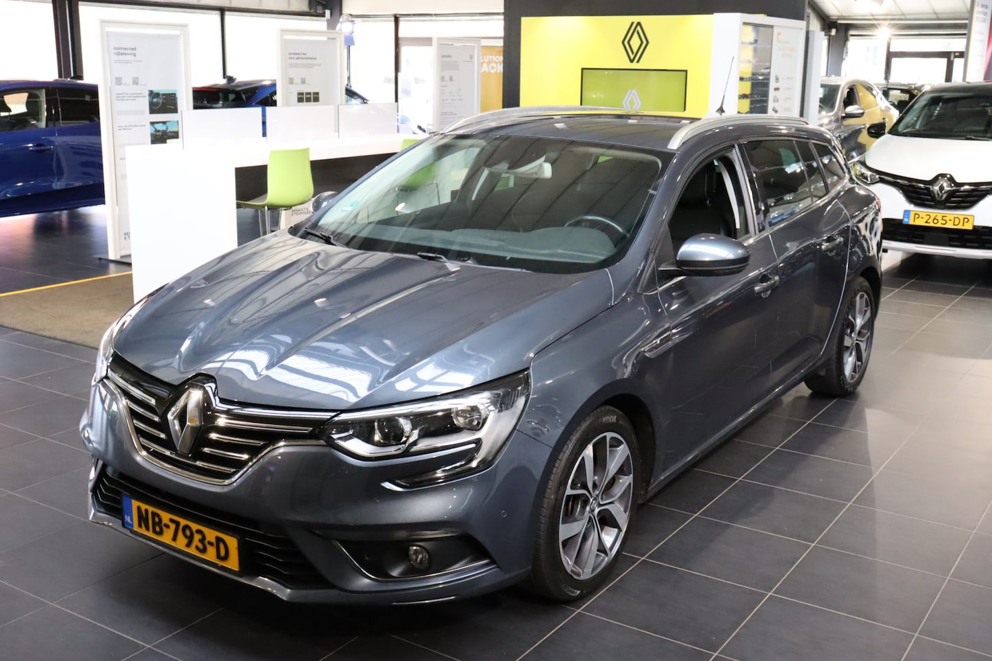 Renault Mégane Estate - TCe 130pk Bose - AutoWereld.nl