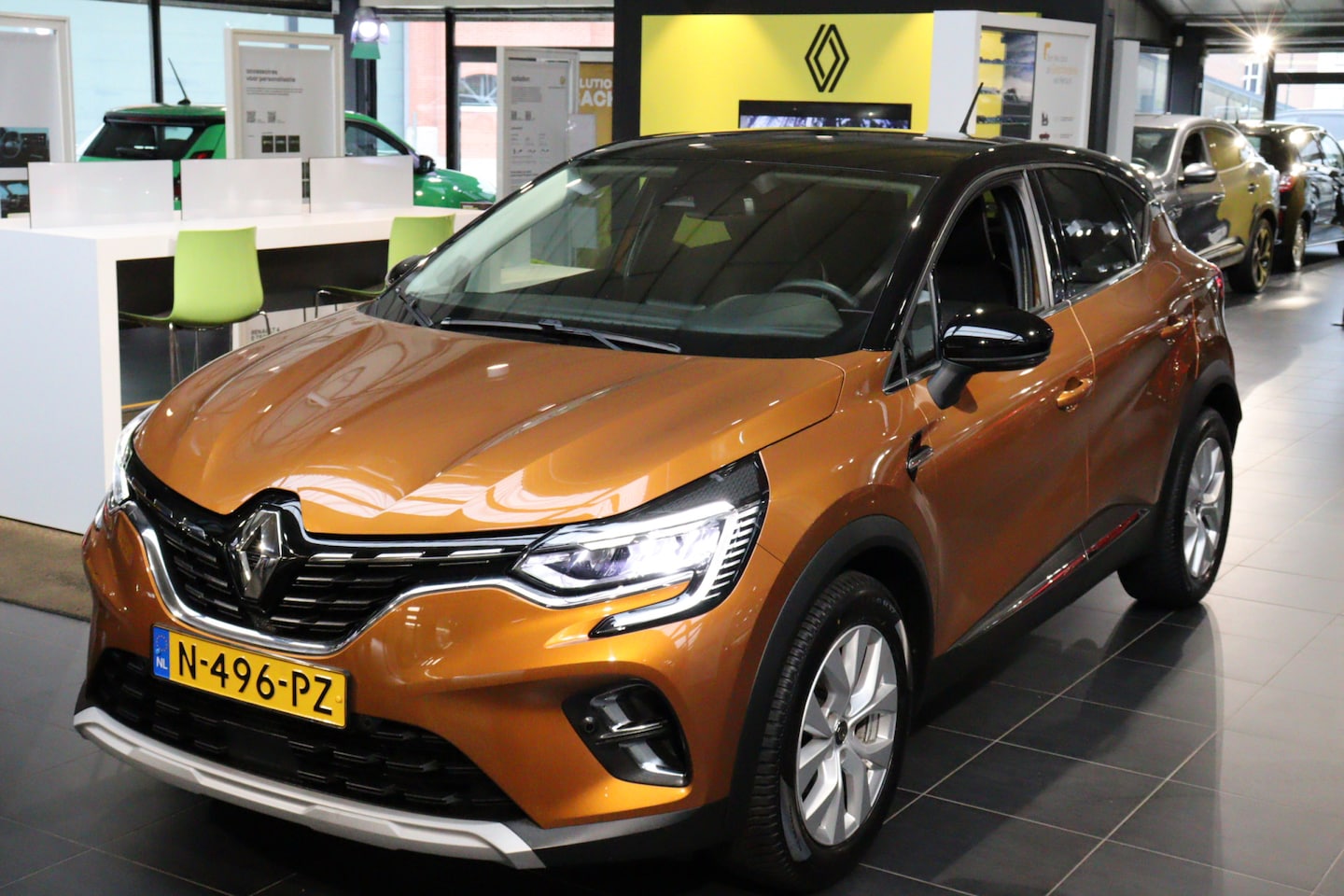 Renault Captur - MHEV 140pk EDC Automaat Intens - AutoWereld.nl
