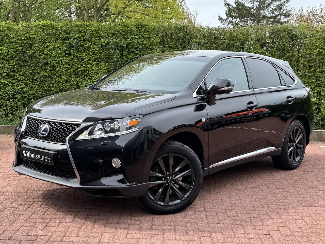 Lexus RX 450h - 4WD F-Sport MarkLevinson Trekhaak Panorama dak - AutoWereld.nl