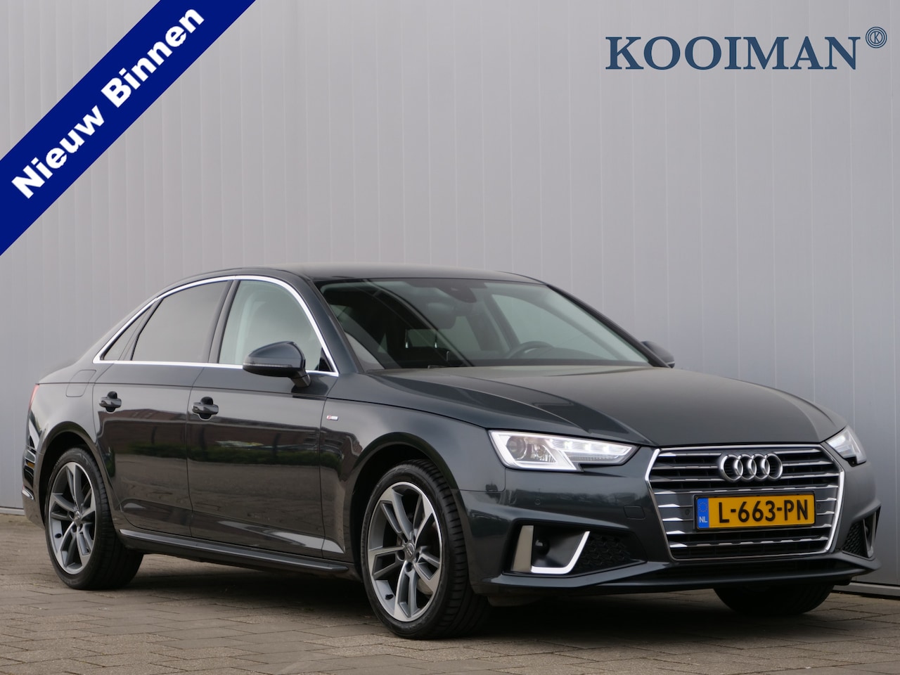 Audi A4 Limousine - 40 TFSI Sport S line 191 Pk Automaat Navigatie / PDC / Stoelverwaming / 18 inch - AutoWereld.nl