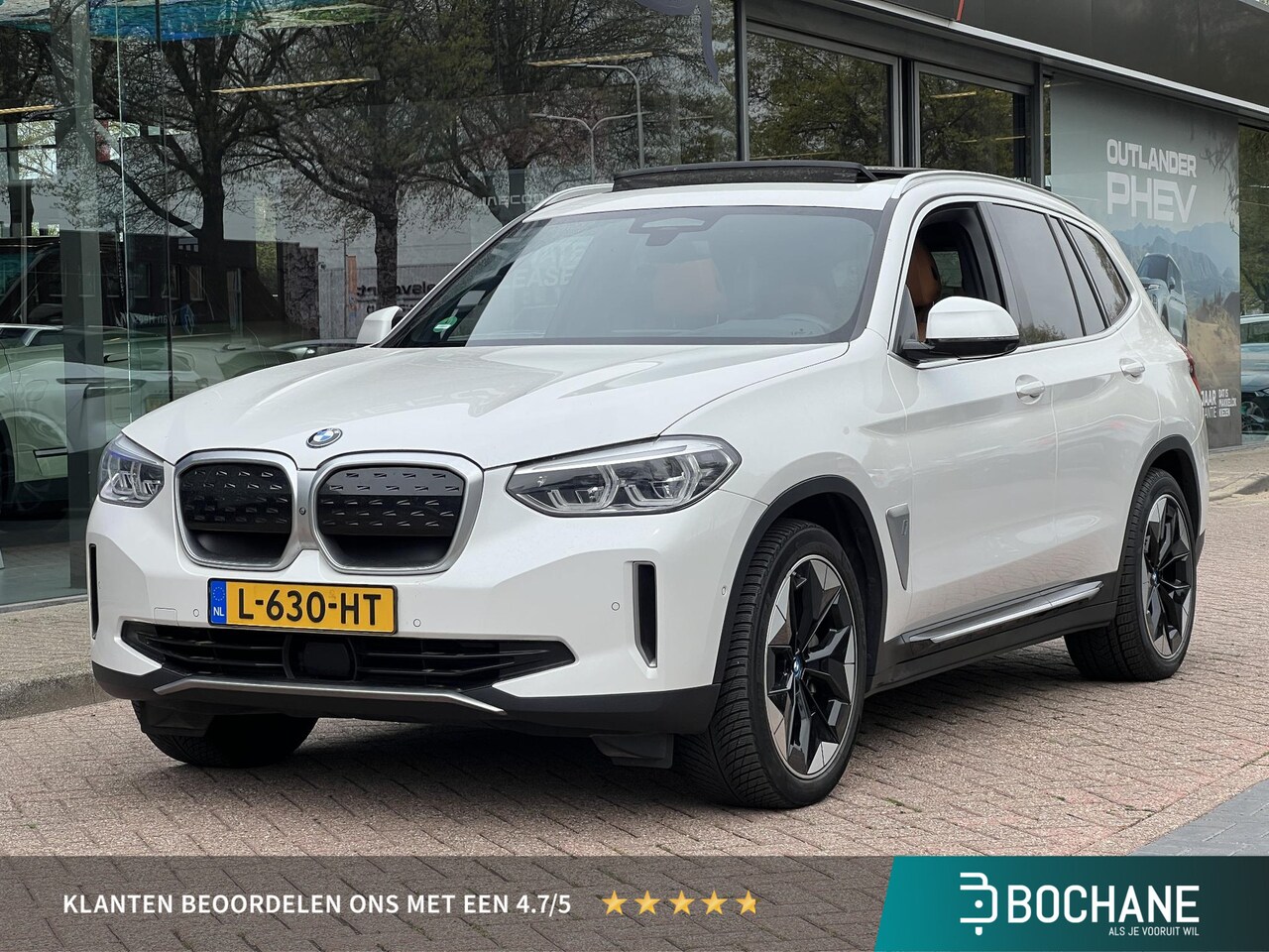 BMW iX3 - High Executive 80 kWh 286PK | SOH 93,6% | Leder | Panoramadak | Adaptieve Cruise Control | - AutoWereld.nl