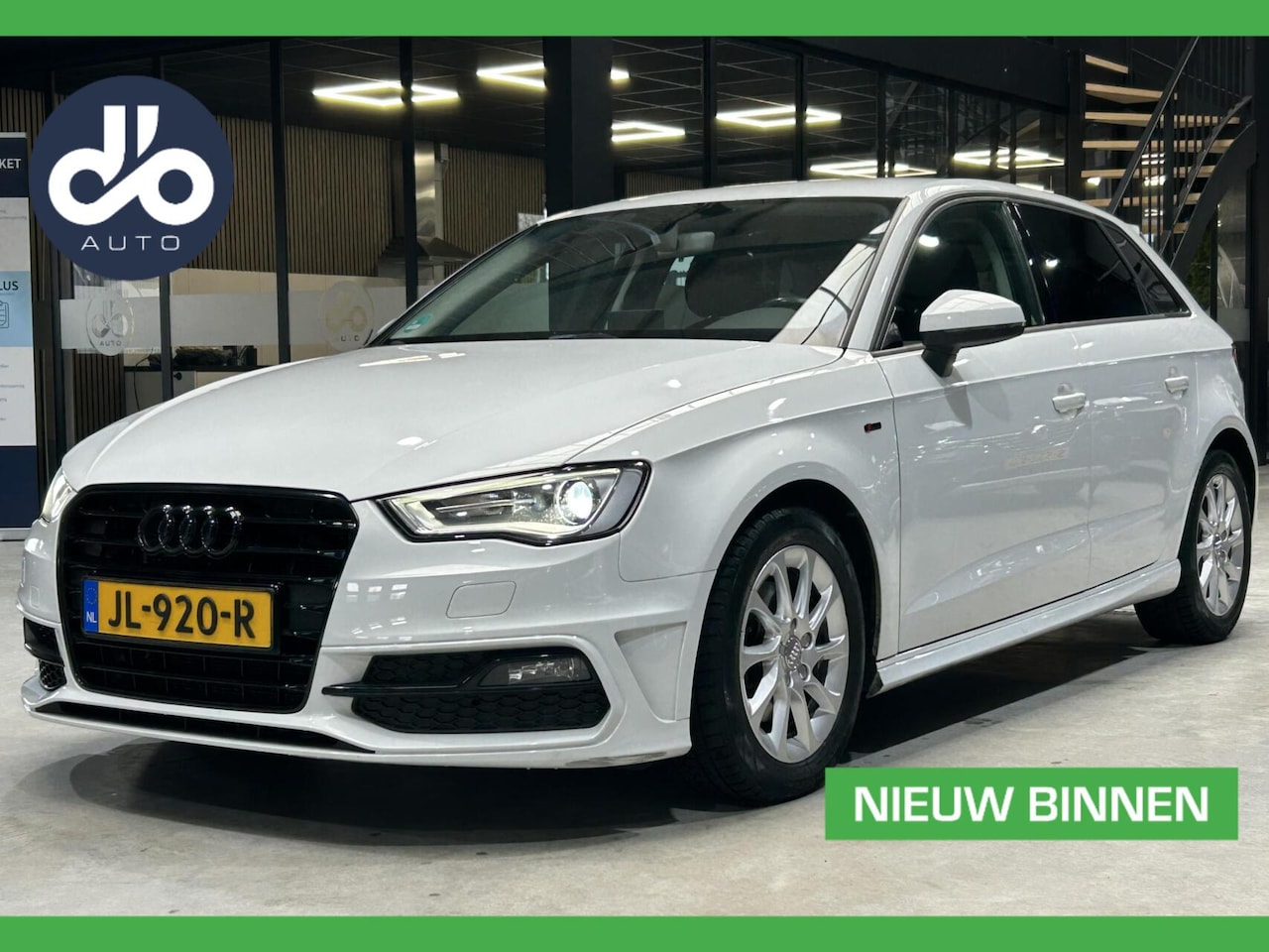 Audi A3 Sportback - 1.6 TDI Ambition LED I NAVI I CLIMA I APK 03-2027 - AutoWereld.nl