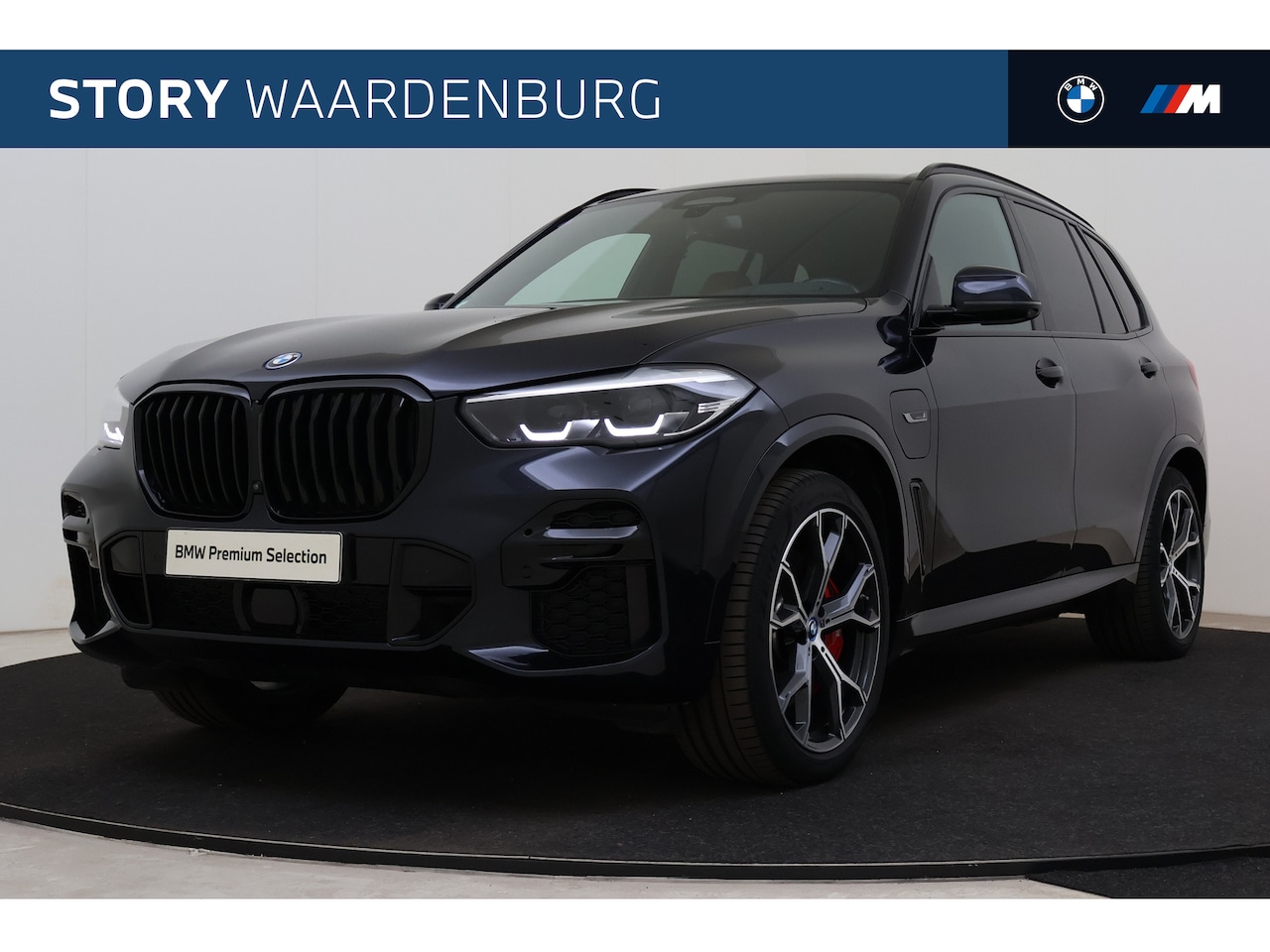 BMW X5 - xDrive45e High Executive M Sport Automaat / Trekhaak / Sportstoelen / Parking Assistant Pl - AutoWereld.nl