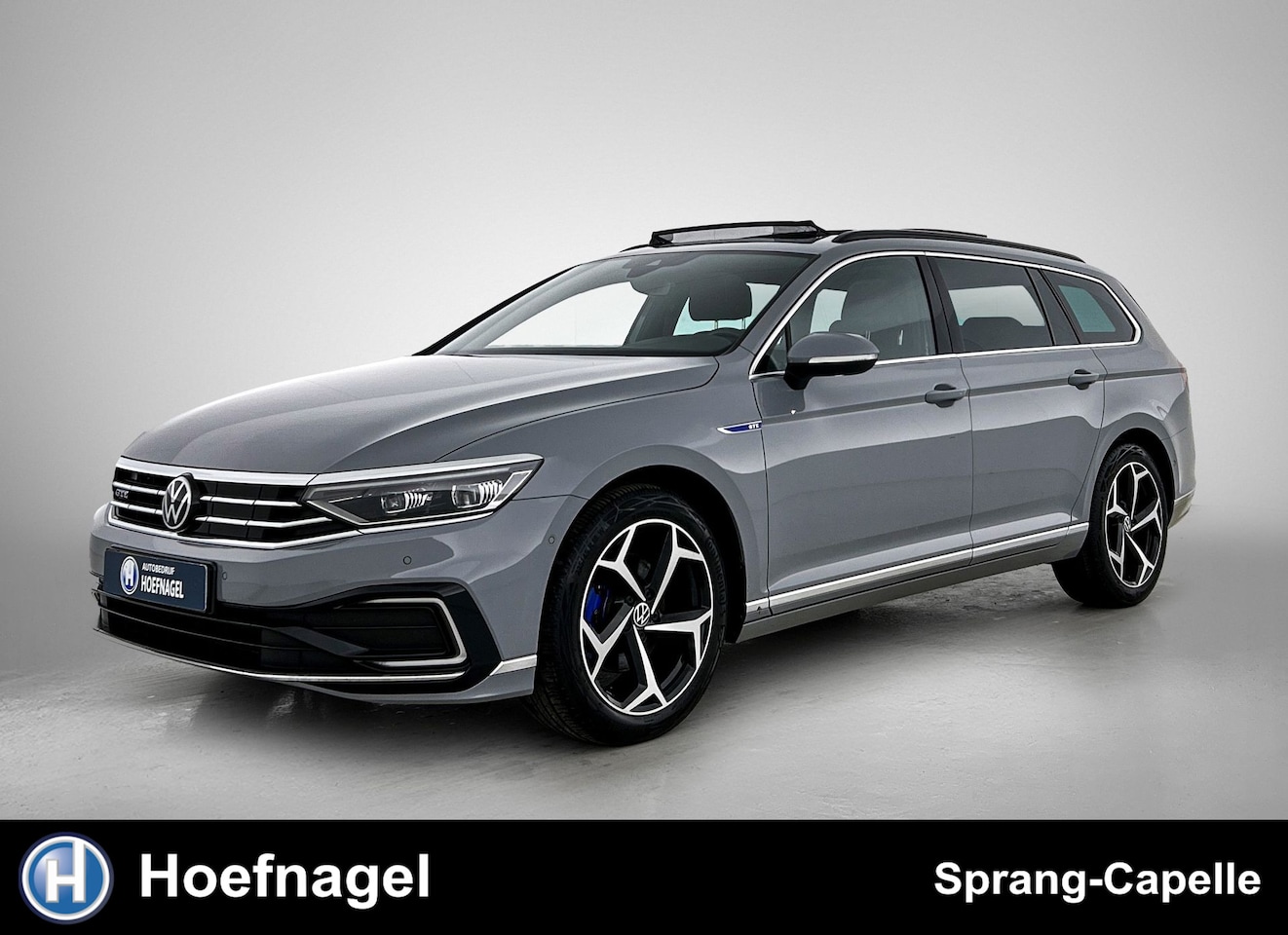 Volkswagen Passat Variant - 1.4 TSI PHEV GTE | Schuifdak | Trekhaak | Camera | Adaptive Cruise | Stoel-/Stuurverwarmin - AutoWereld.nl