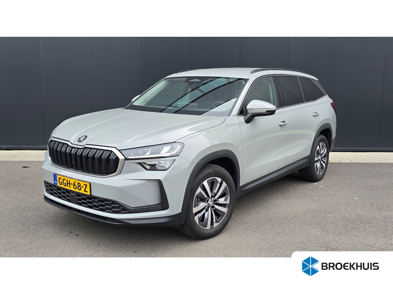 Skoda Kodiaq - 1.5 TSI MHEV 150pk Tour Edition | Adaptive Cruise | Dodehoeksensor | Camera | Elektrische - AutoWereld.nl