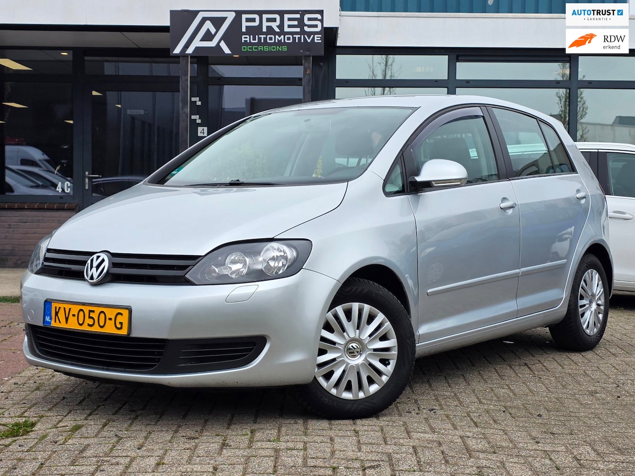 Volkswagen Golf Plus - 1.2 TSI Trendline |AUTOMAAT|CLIMA|TREKHAAK - AutoWereld.nl