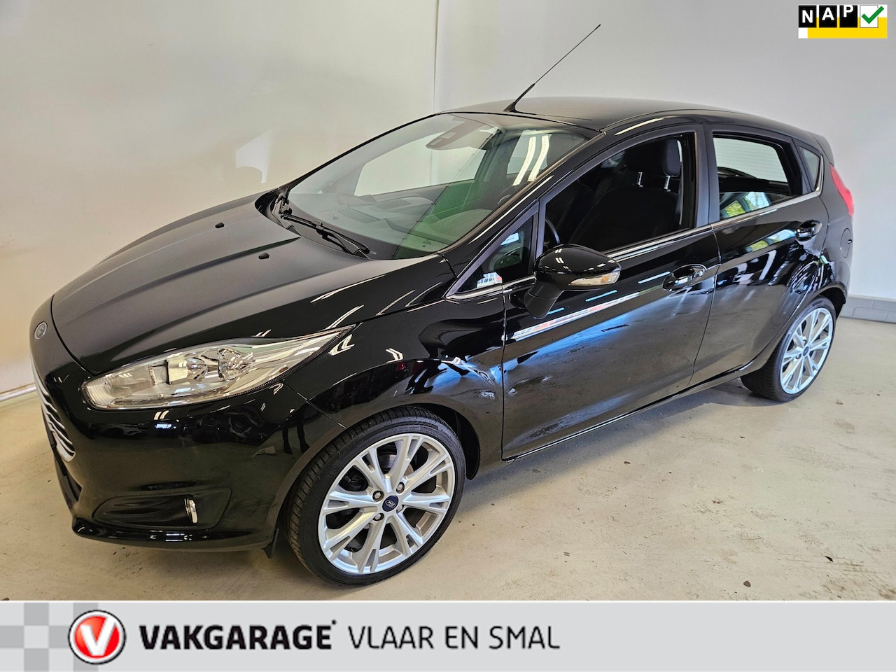Ford Fiesta - 1.0 EcoBoost Titanium 1e eigenaar lichtmetalen velgen Navigatie-bleutooth-Parkeersensoren. - AutoWereld.nl