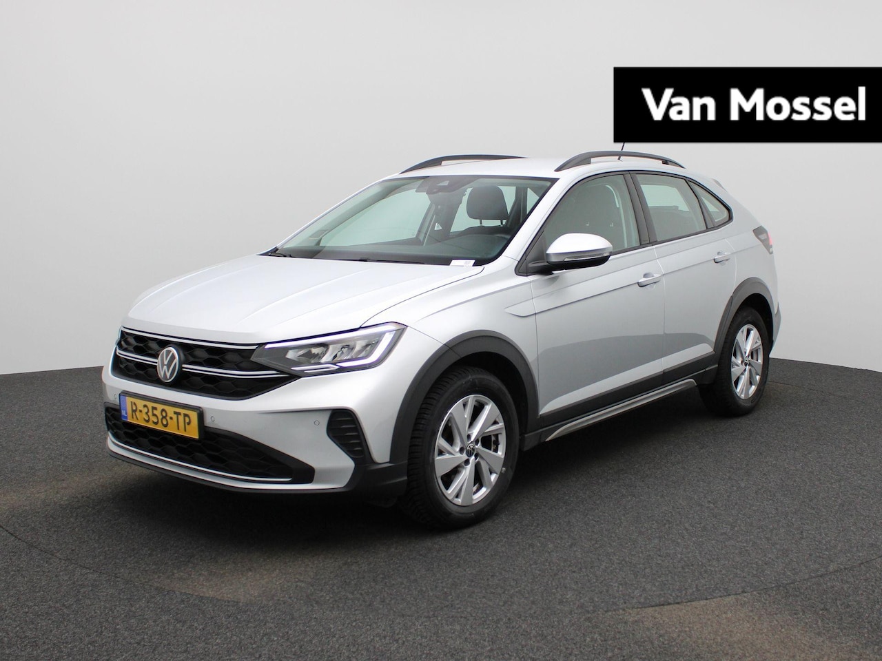 Volkswagen Taigo - 1.0 TSI Life | NAVIGATIE | APPLE CARPLAY | PARKEERSENSOREN | AIRCO | ADAPTIVE CRUISECONTRO - AutoWereld.nl