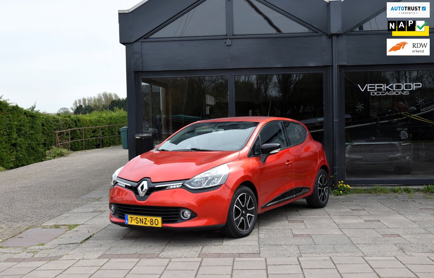 Renault Clio - 0.9 TCe Expression 0.9 TCe Expression - AutoWereld.nl