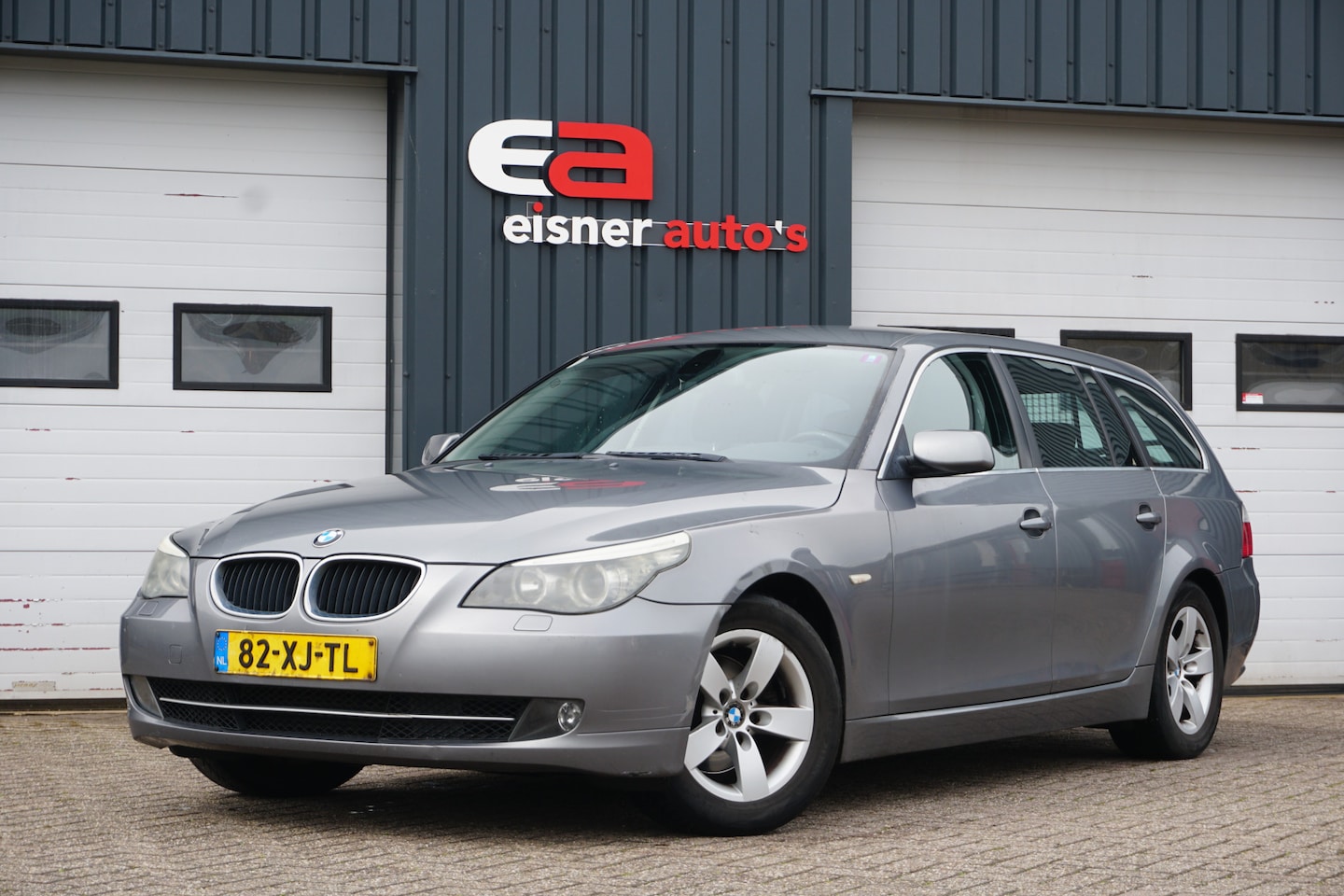 BMW 5-serie Touring - 520d | NAVI | TREKHAAK | CLIMA | - AutoWereld.nl