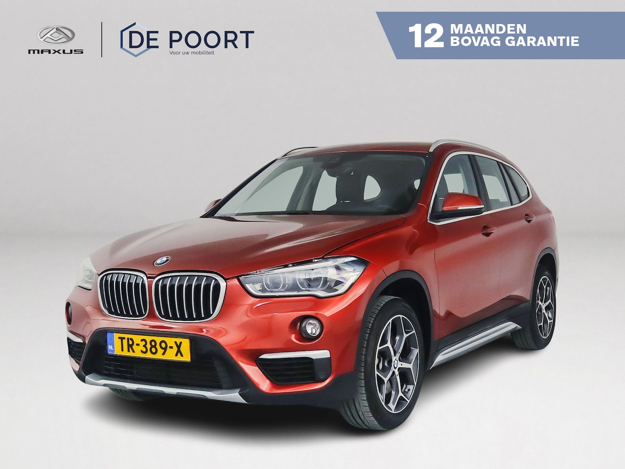 BMW X1 - sDrive20i Orange Edition II | Parkeercamera | Stoelverwarming | Cruise control - AutoWereld.nl