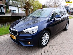 BMW 2-serie Active Tourer - 220i Exe Automaat 192pk Clima Cruise Navi PDC