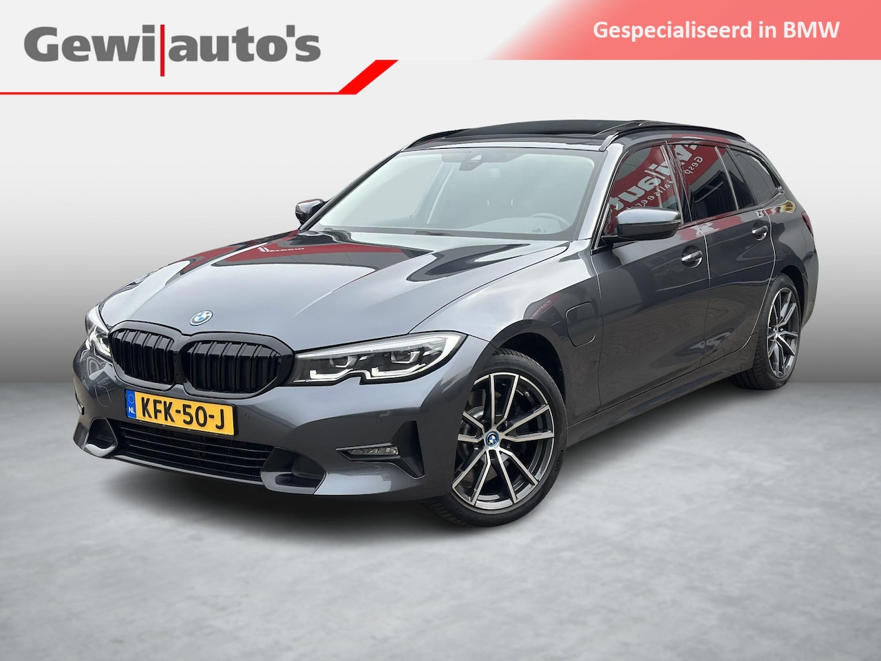 BMW 3-serie Touring - 330e High Exe Pano|HiFi|Sportstoel|Stuurverw|Trekh - AutoWereld.nl