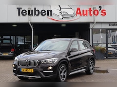 BMW X1 - xDrive20i Centennial High Executive Navigatie, Trekhaak, Cruise control, Climate control,