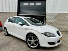 SEAT Leon - 1.6 Reference | Airco | PDC | Nieuwe APK