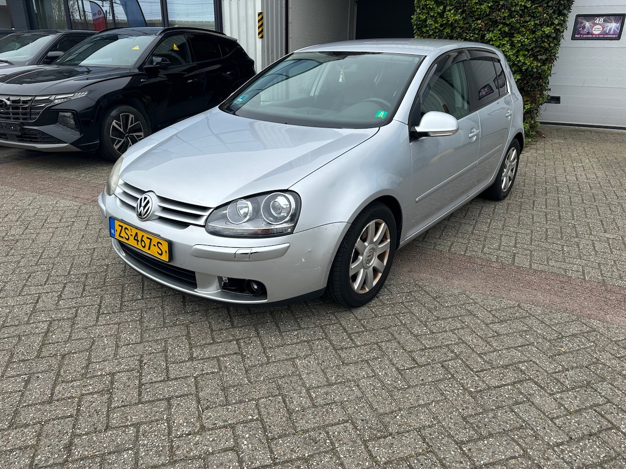 Volkswagen Golf - 2.0 FSI Comfortline 4M 2.0 FSI Comfortline 4Motion - AutoWereld.nl