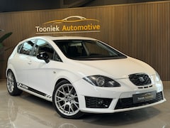 SEAT Leon - 2.0 TFSI FR 211 PK Panorama dak Sportuitlaat 18 Navigatie