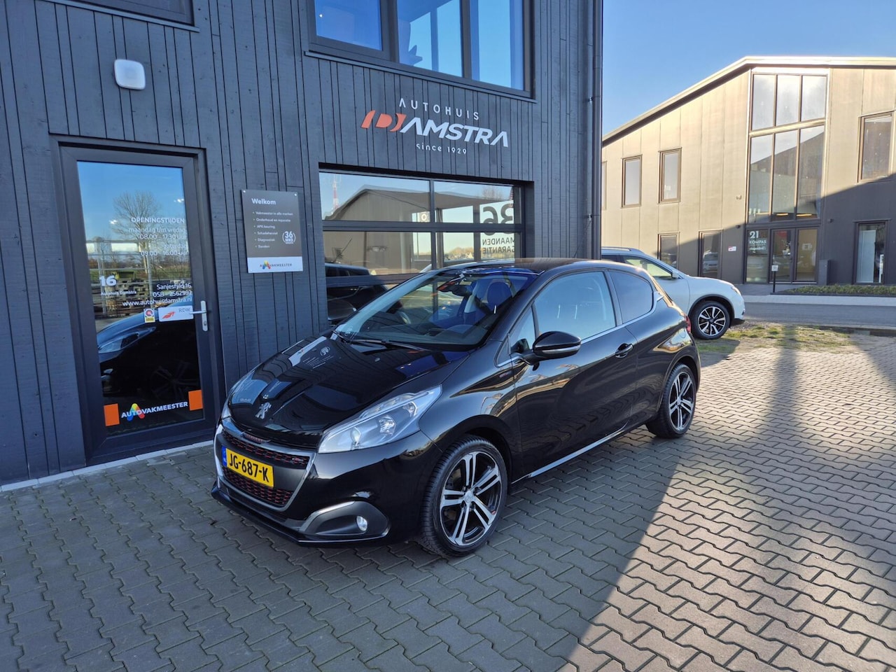 Peugeot 208 - 1.2 PureTech GT-line Motor gereviseerd!|Navi|Cruise|Pano| - AutoWereld.nl