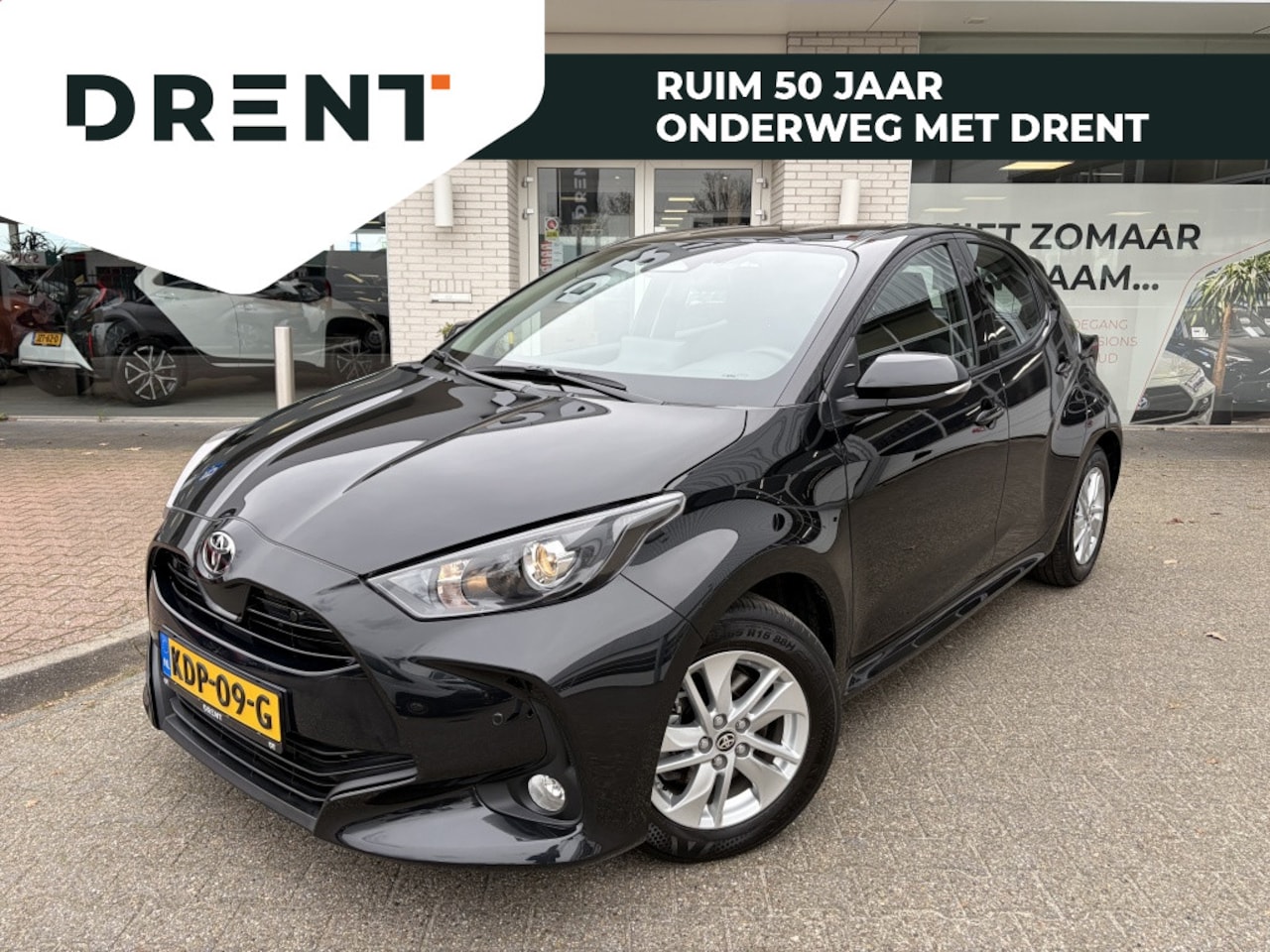 Toyota Yaris - 1.5 Hybrid 115 Active | Sensoren V/A | Stuur+stoelverwarming | - AutoWereld.nl